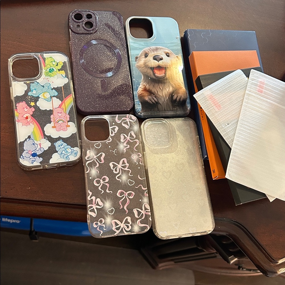 Assorted iPhone 14 Phone Cases (5) & Screen Protectors (10)